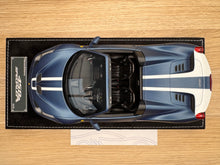 Load image into Gallery viewer, Ferrari 458 Speciale Aperta - Abu Dhabi Blue matte - 1:18
