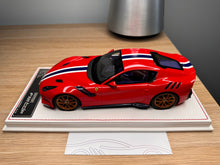 Load image into Gallery viewer, Ferrari F12tdf - Rosso Corsa golden rims - 1:18
