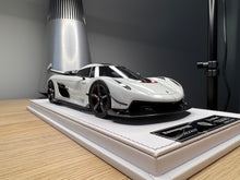 Load image into Gallery viewer, Koenigsegg Jesko PMC Special Project - Crystal White - 1:18
