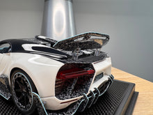 Load image into Gallery viewer, Bugatti Chiron 2.0 White with Luminous Blue - 1:18
