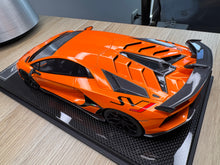 Load image into Gallery viewer, Lamborghini Aventador SVJ - Arancio Atlas - 1:18
