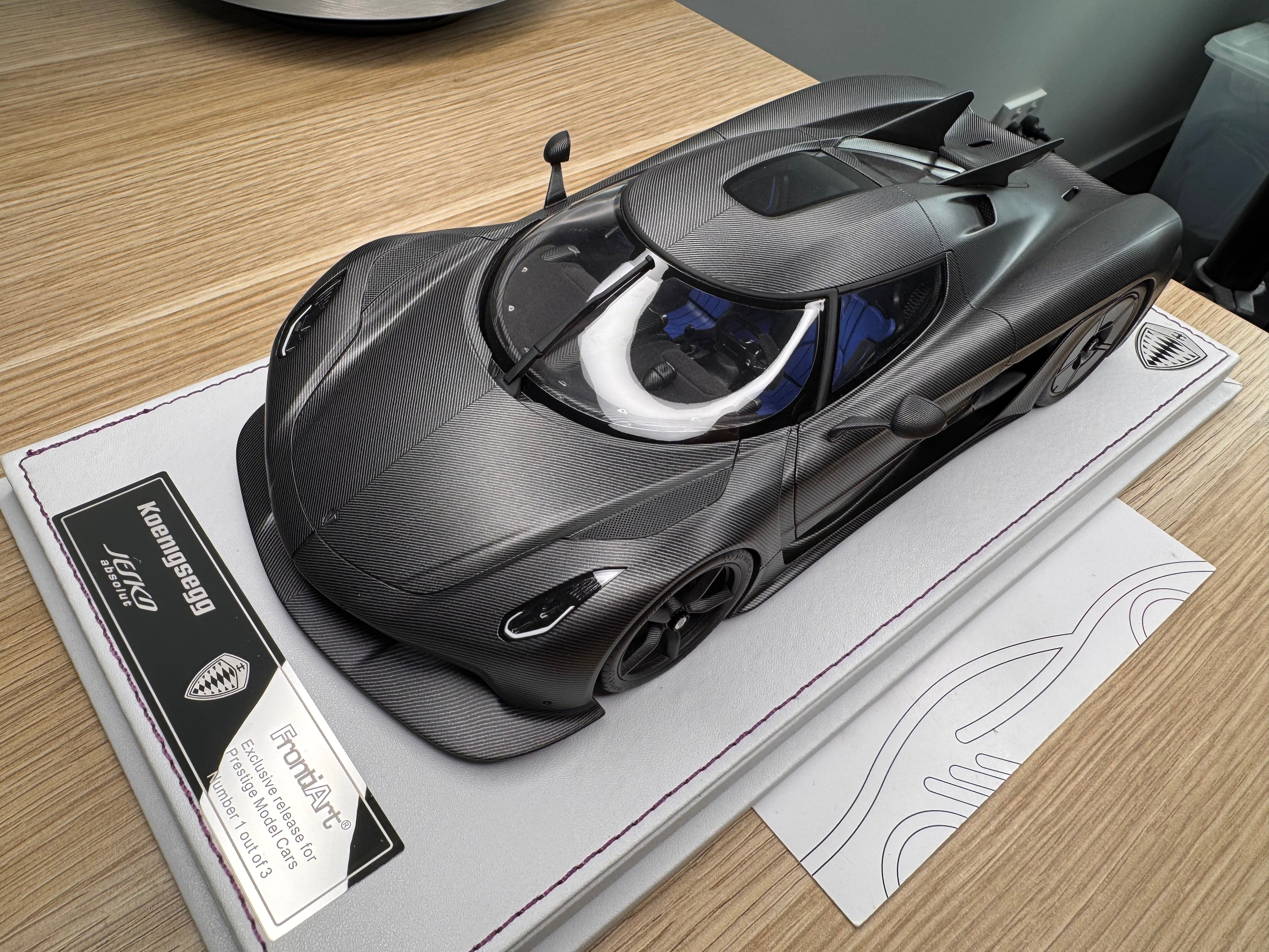 Koenigsegg Jesko Absolut 7289 PMC Special Project - naked carbon - 1:18