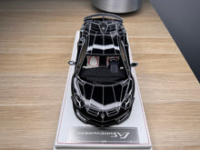 Load image into Gallery viewer, Lamborghini Aventador SVJ - Black Luminous - 1:18
