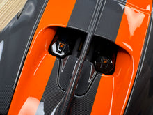 Load image into Gallery viewer, Bugatti Chiron Super Sport 300 - Black Carbon &amp; Orange - 1:18
