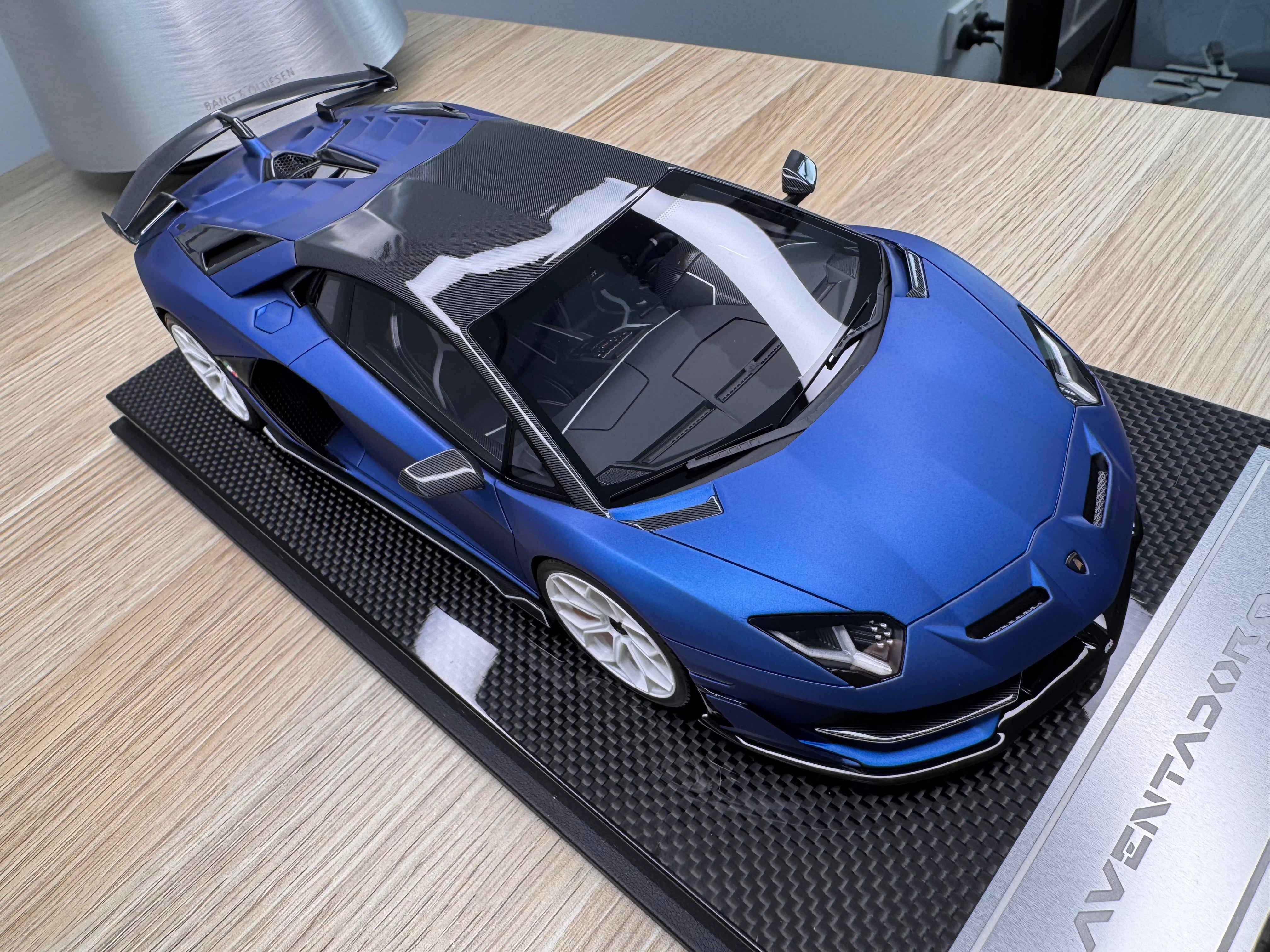 Lamborghini Aventador SVJ - Blu Emera - 1:18