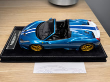 Load image into Gallery viewer, Ferrari 458 Speciale Aperta - Artemis Green - 1:18
