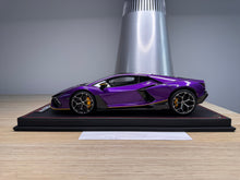 Load image into Gallery viewer, Lamborghini Revuelto - Viola Pasifae with yellow livery - 1:18
