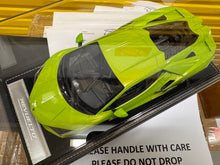 Load image into Gallery viewer, Lamborghini Revuelto - Verde Ithaca - 1:18
