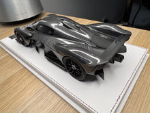 Load image into Gallery viewer, Aston Martin Valkyrie PMC Special Project - carbon - 1:18
