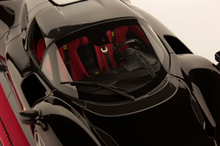 Load image into Gallery viewer, Ferrari Daytona SP3 Icona - Nero Daytona - 1:18
