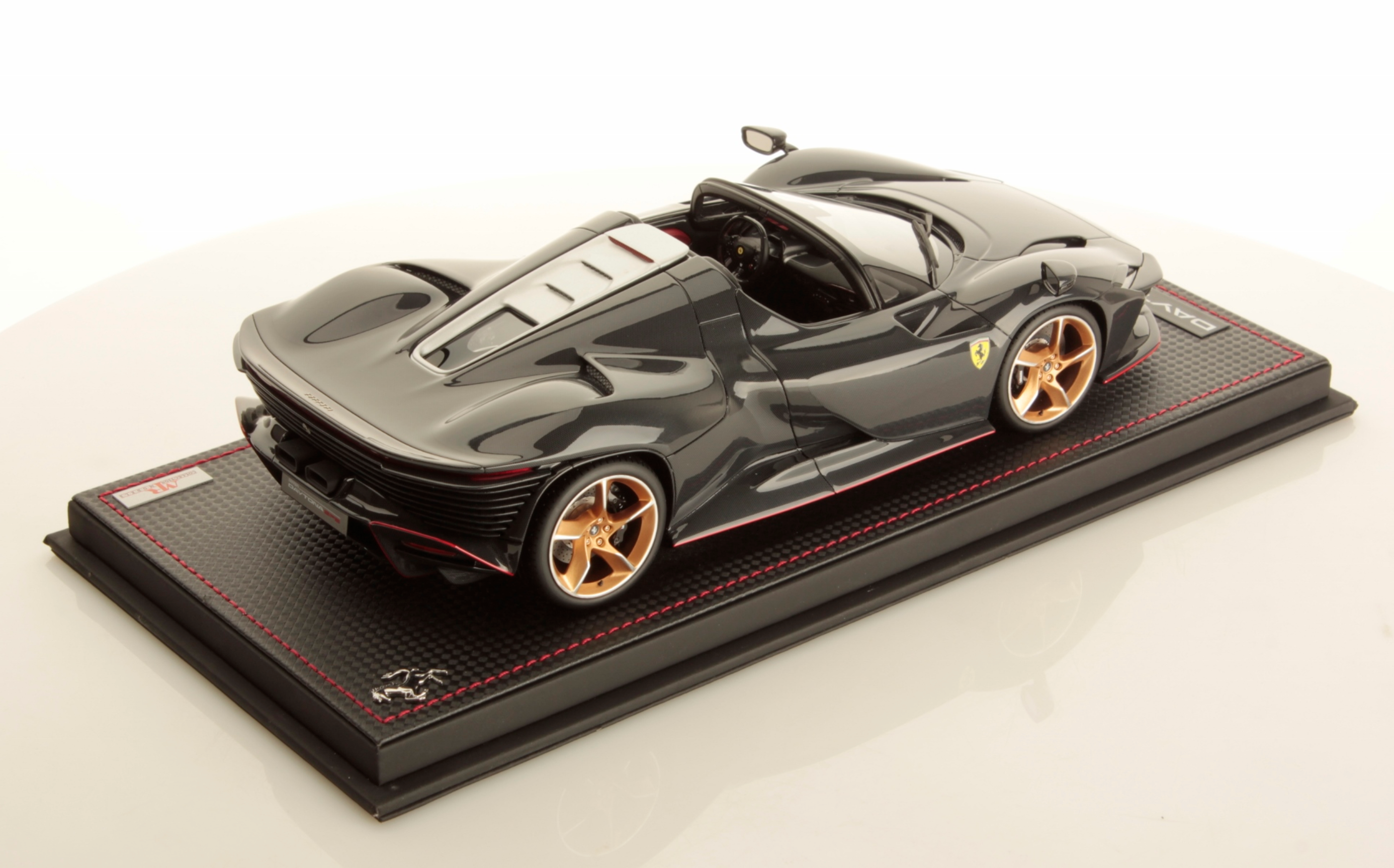 Ferrari Daytona SP3 - Full Carbon - 1:18