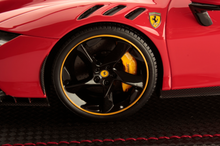 Load image into Gallery viewer, Ferrari SF90 XX Stradale - Rosso Scuderia - 1:18
