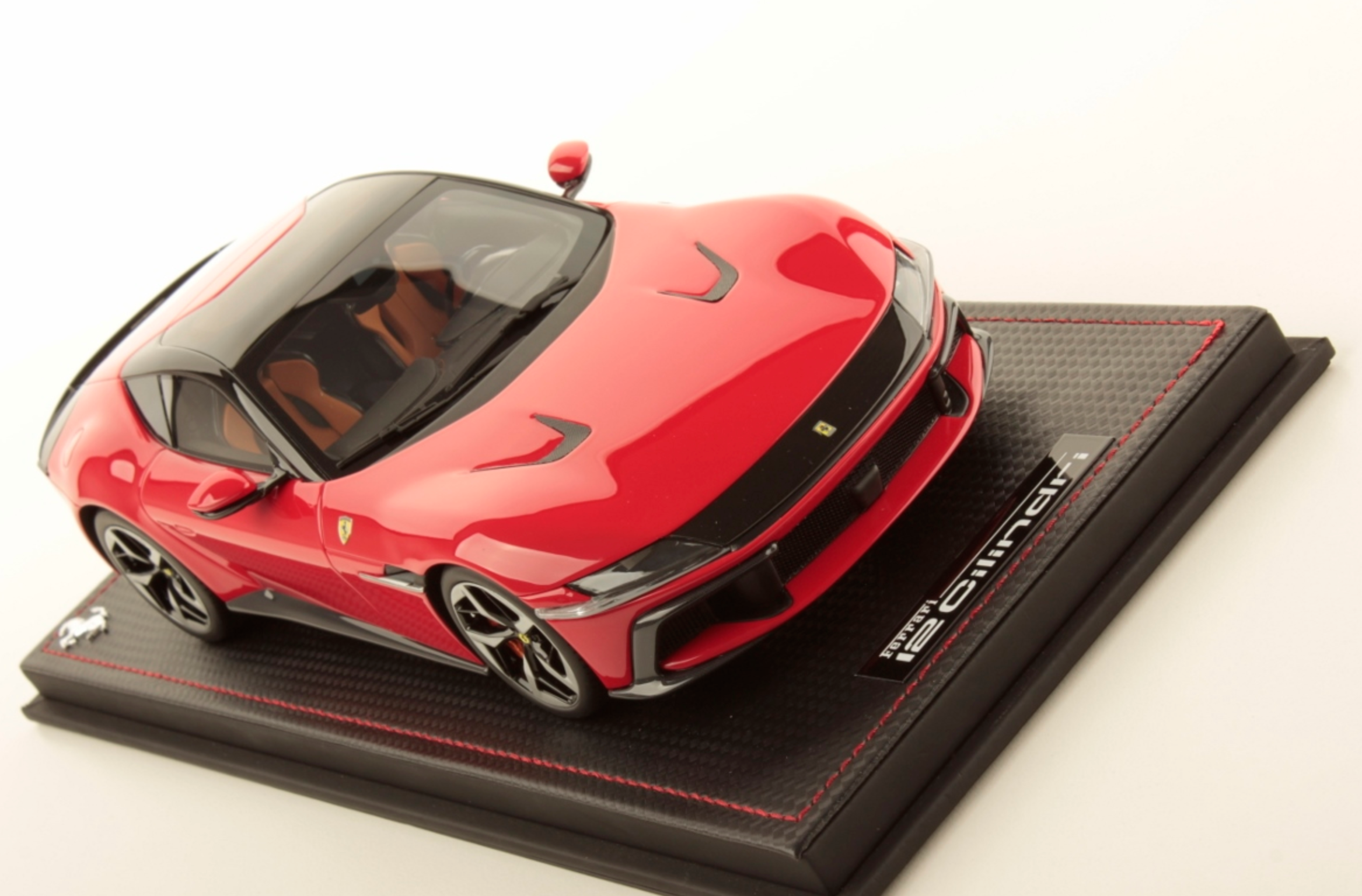 Ferrari 12 Cilindri - Rosso Corsa - 1:18
