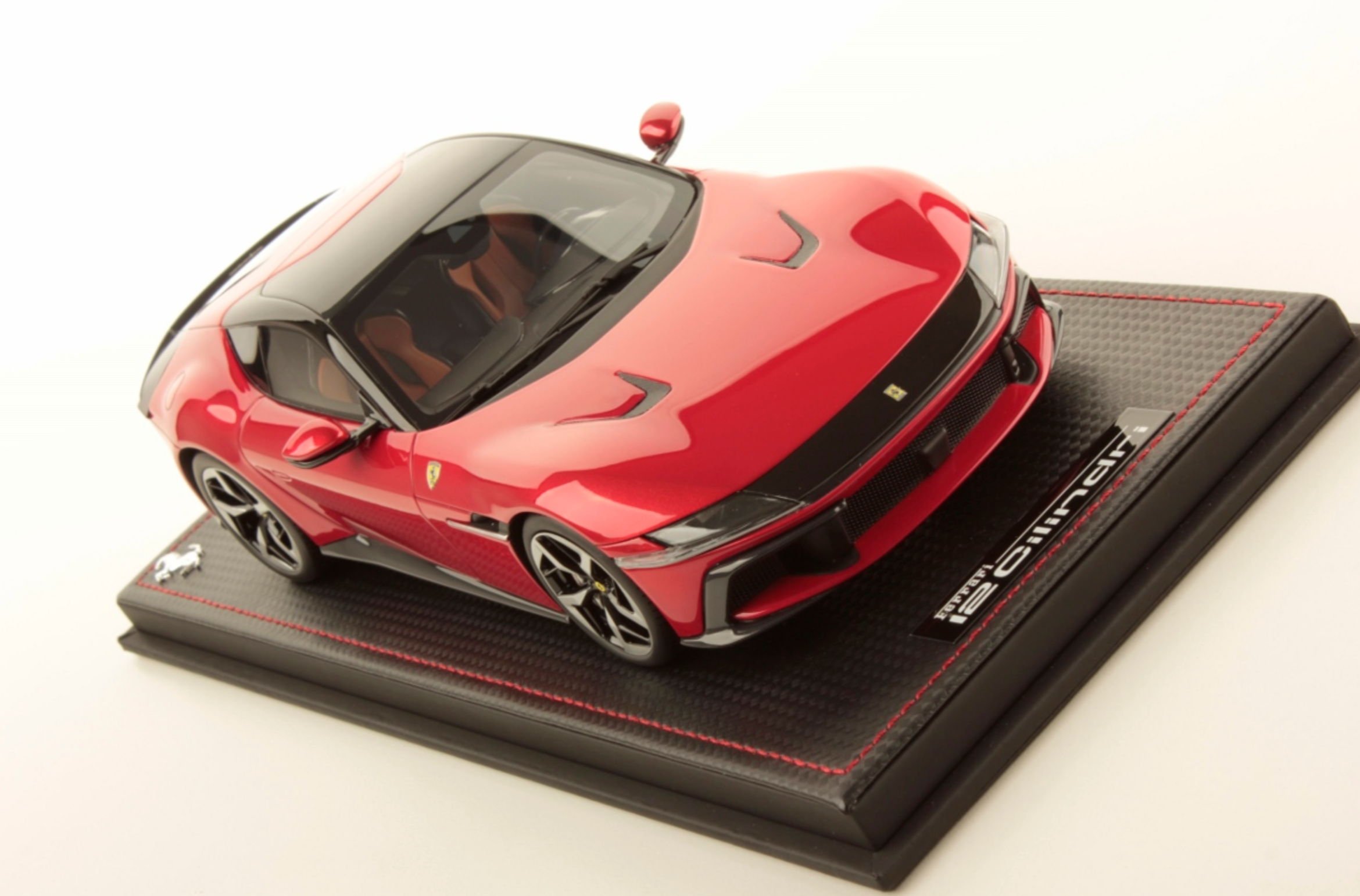 Ferrari 12 Cilindri - Rosso Magma LE99 - 1:18