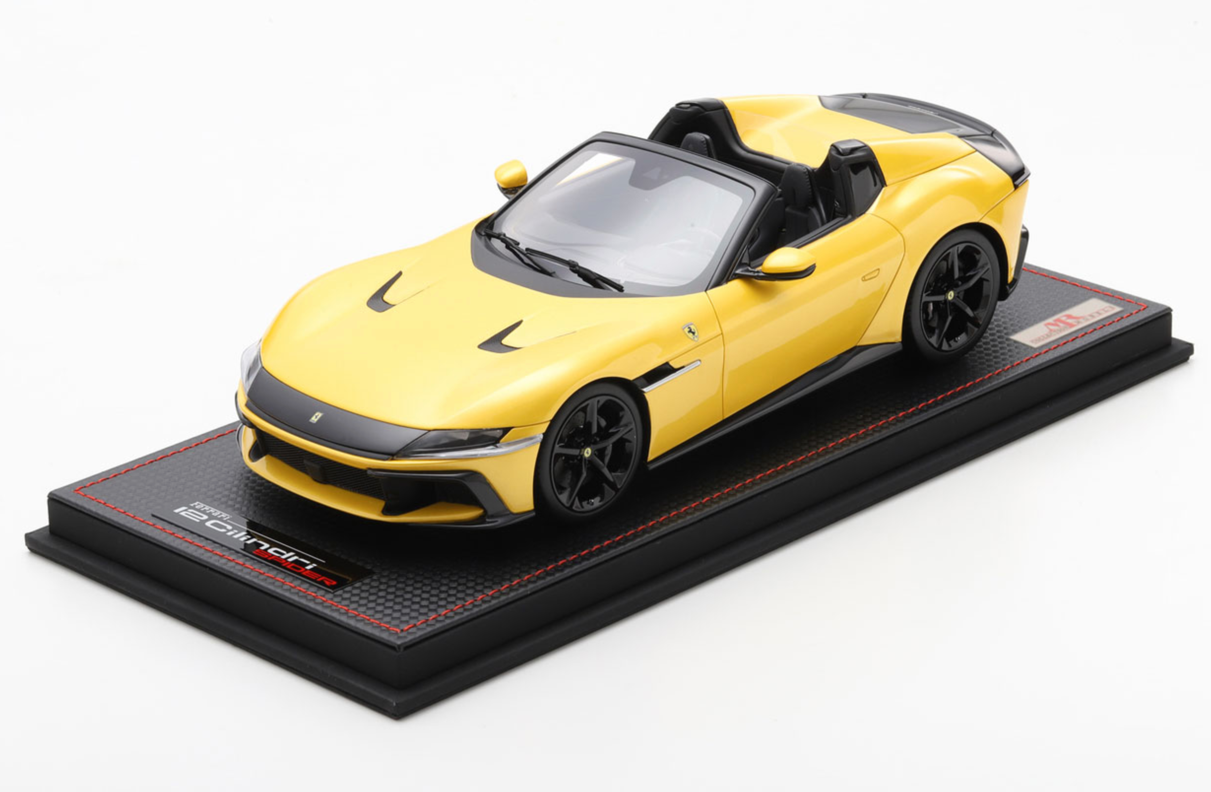 Ferrari 12 Cilindri Spider - Giallo Tristrato - 1:18