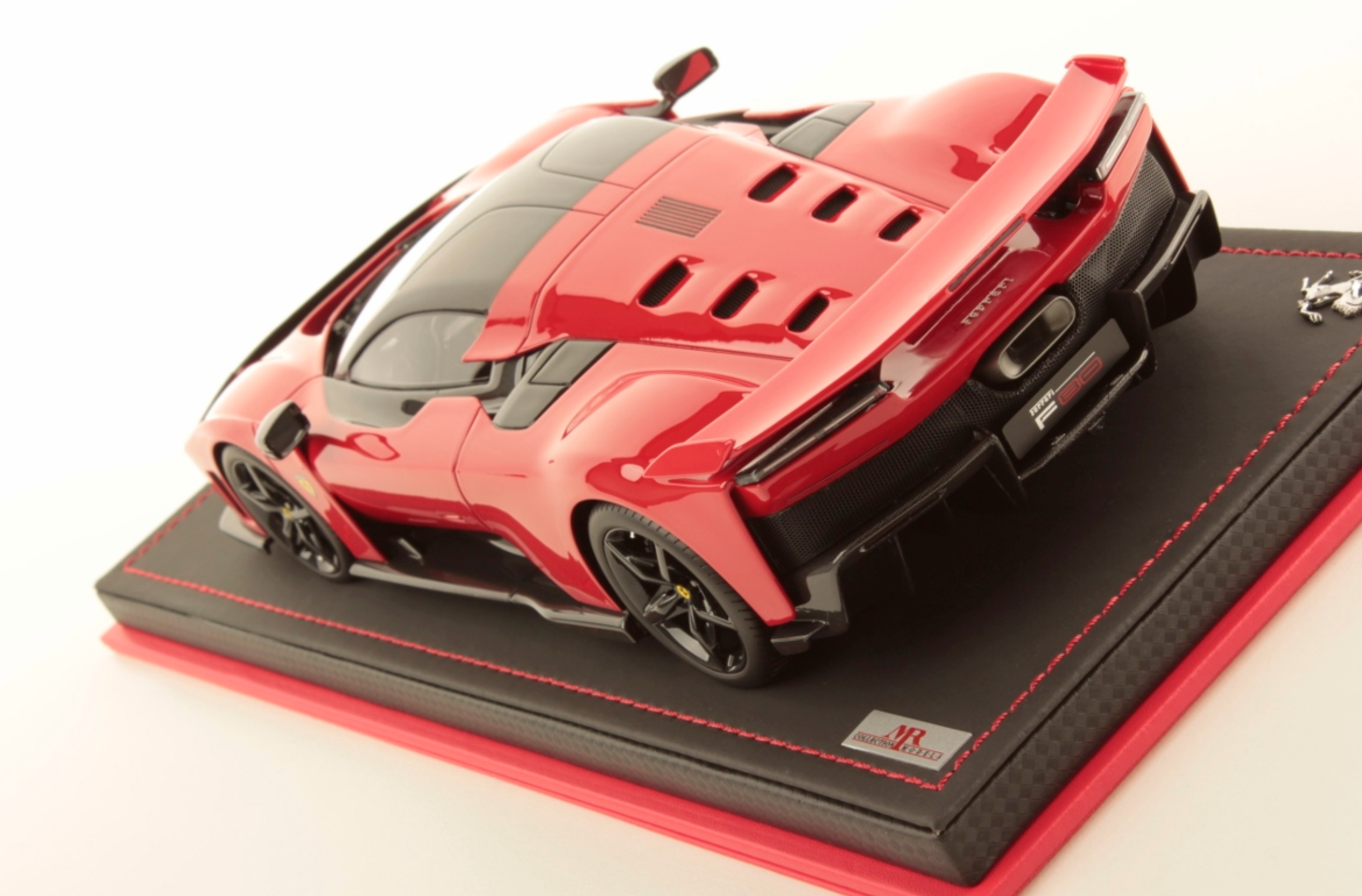 Ferrari F80 - MR Rosso Corsa - 1:18