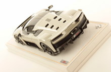 Load image into Gallery viewer, Ferrari F80 - Alluminio Lucido LE49 - 1:18
