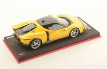 Load image into Gallery viewer, Ferrari 849 Testarossa - Giallo Modena - 1:18
