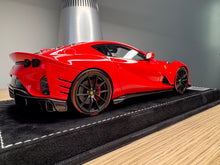 Load image into Gallery viewer, Ferrari 812 Competizione - Rosso Corsa - 1:18
