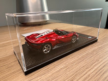 Load image into Gallery viewer, Ferrari Daytona SP3 - metallic red - 1:43
