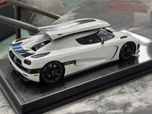 Load image into Gallery viewer, Koenigsegg Agera - Forza Horizon 5 - 1:18
