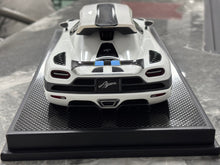 Load image into Gallery viewer, Koenigsegg Agera - Forza Horizon 5 - 1:18
