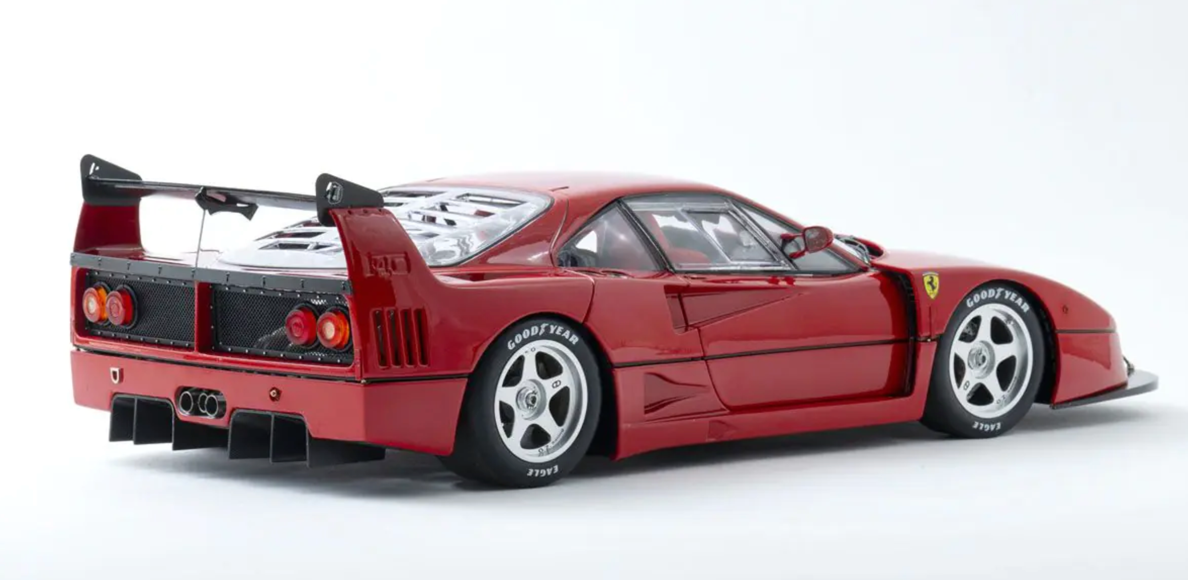 Ferrari F40 Competizione - Red die cast open parts - 1:12