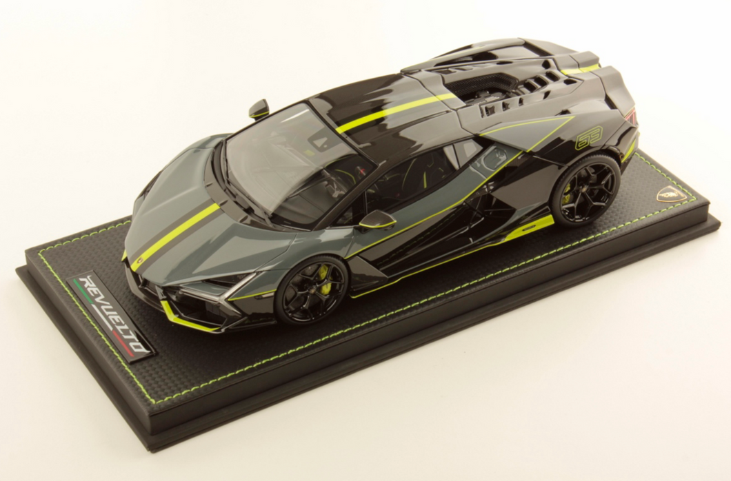 Lamborghini Revuelto - Grigio Telesto with Nero Noctis / Verde Scandal Livery - 1:18