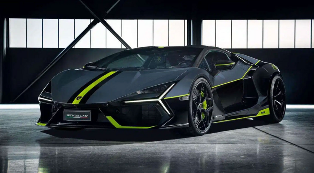 Lamborghini Revuelto - Grigio Telesto with Nero Noctis / Verde Scandal Livery - 1:18