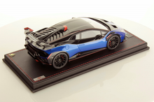 Load image into Gallery viewer, Lamborghini Huracan STJ - Blu Eliadi - 1:18
