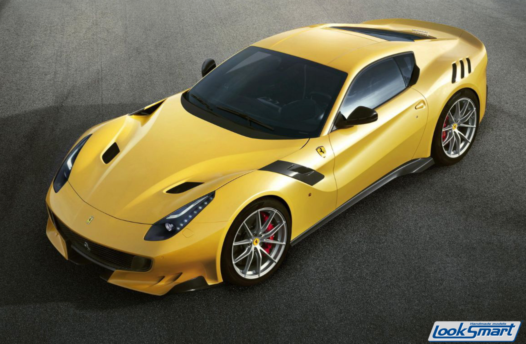 Ferrari F12tdf - Giallo Tristrato - 1:12