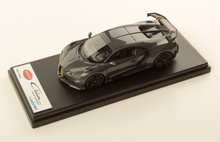 Load image into Gallery viewer, Bugatti Chiron Pur Sport - Full Carbon - 1:43
