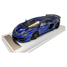 Load image into Gallery viewer, Lamborghini Aventador SVJ - Blue Luminous - 1:18
