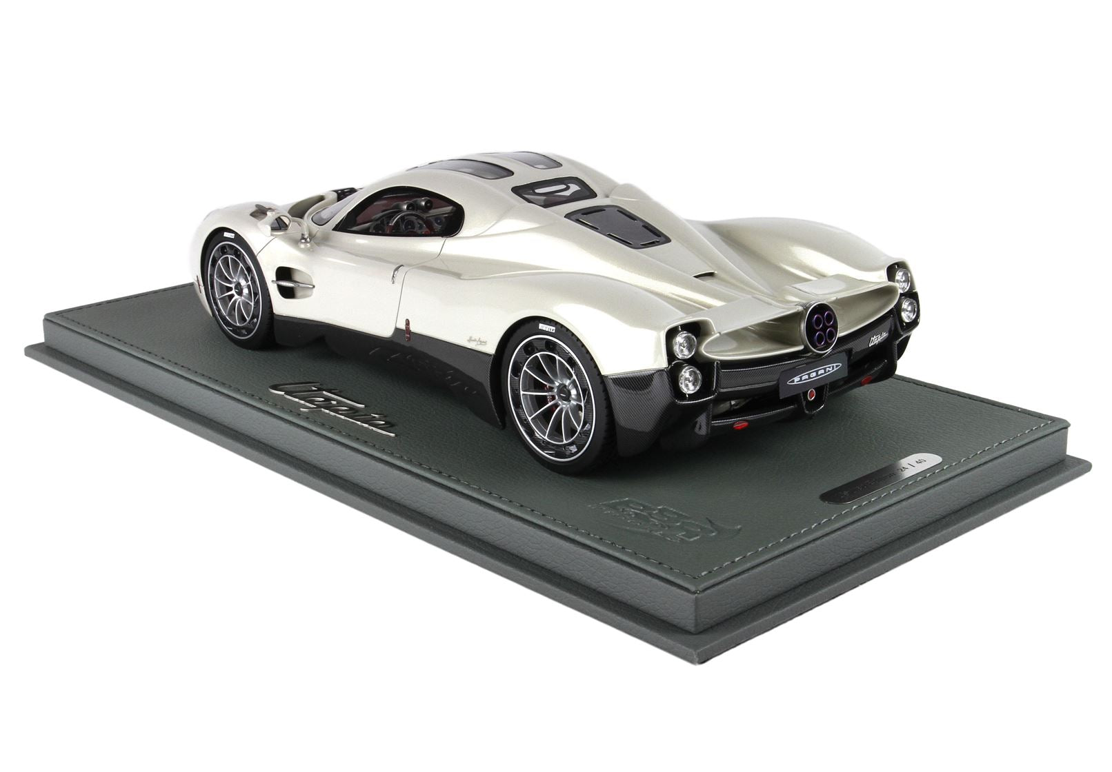 Pagani Utopia - Grey Rinascimento - OPT Carbon fiber - 1:18