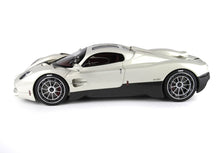 Load image into Gallery viewer, Pagani Utopia - Grey Rinascimento - OPT Carbon fiber - 1:18
