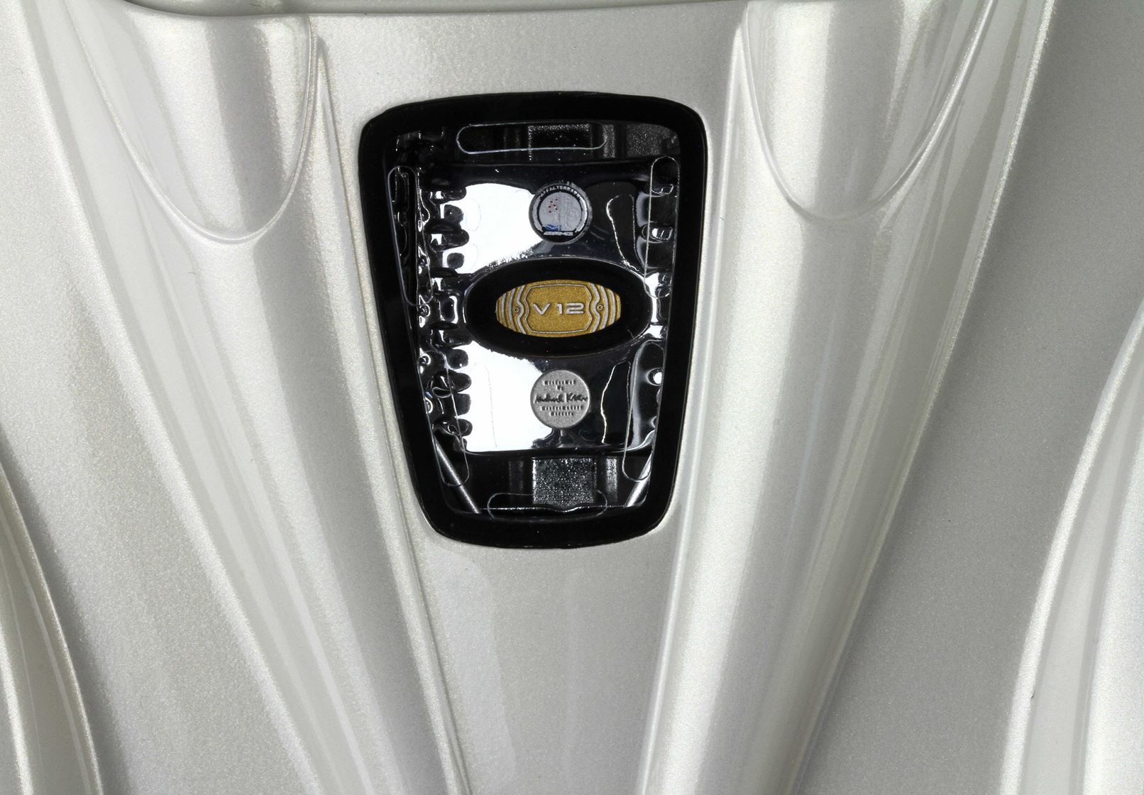 Pagani Utopia - Grey Rinascimento - OPT Carbon fiber - 1:18