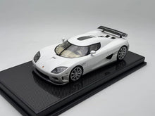 Load image into Gallery viewer, Koenigsegg CCXR - Pearl White - 1:18
