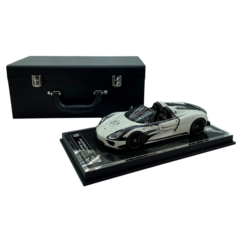 Porsche 918 Spyder - Luminous Green number 57 - 1:18