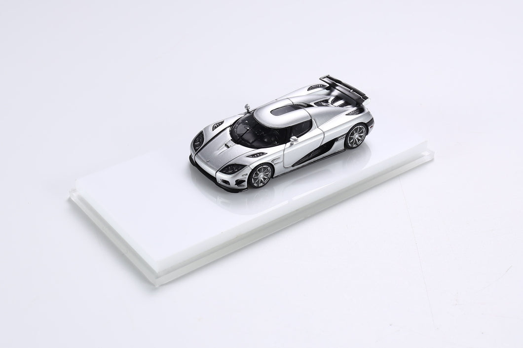 Koenigsegg CCXR - Silver - 1:64