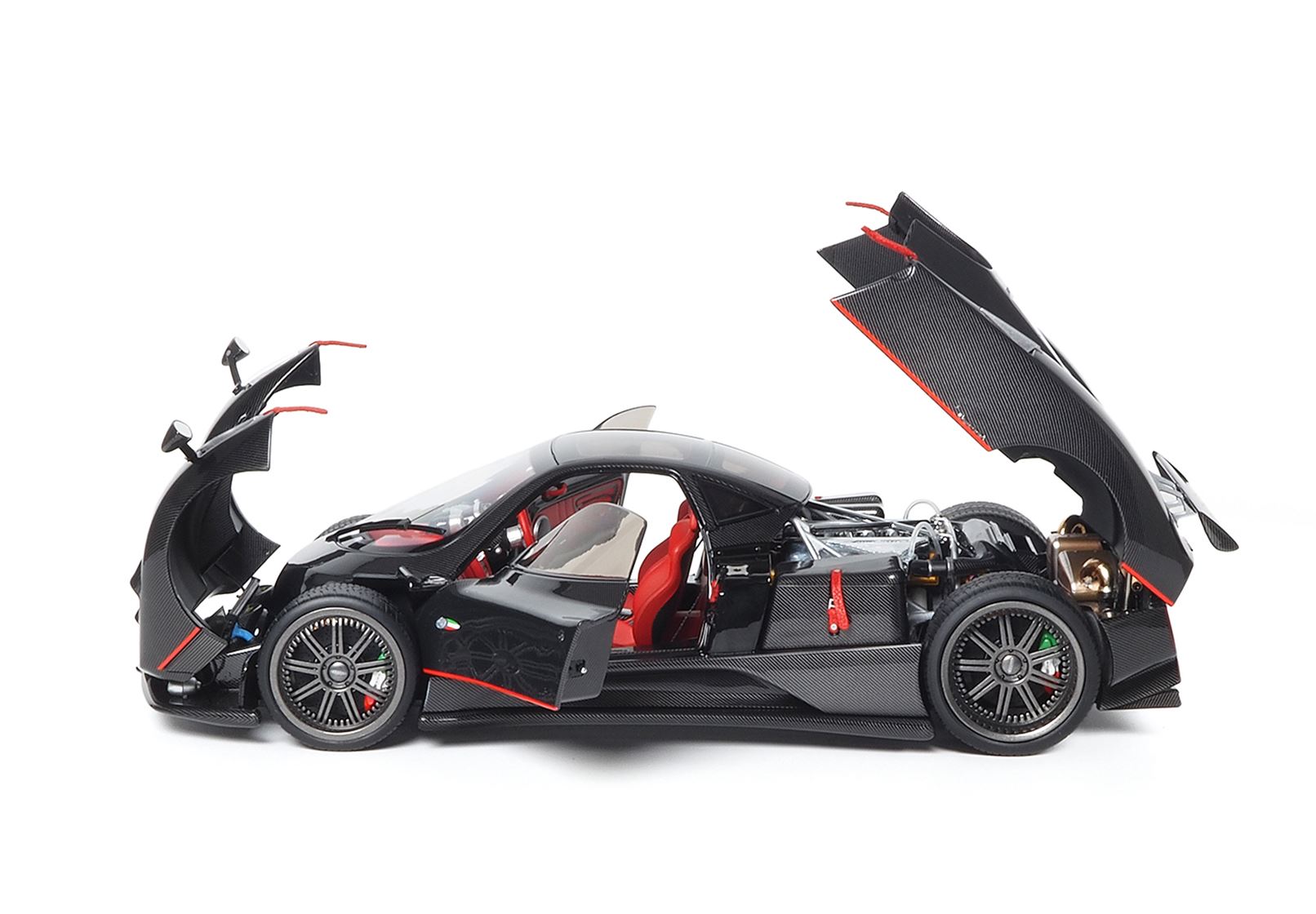 Pagani Zonda F - gloss carbon black OPEN PARTS - 1:18