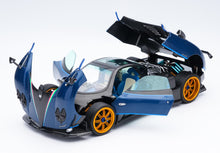 Load image into Gallery viewer, Pagani Zonda Tricolore diecast full open - 1:18
