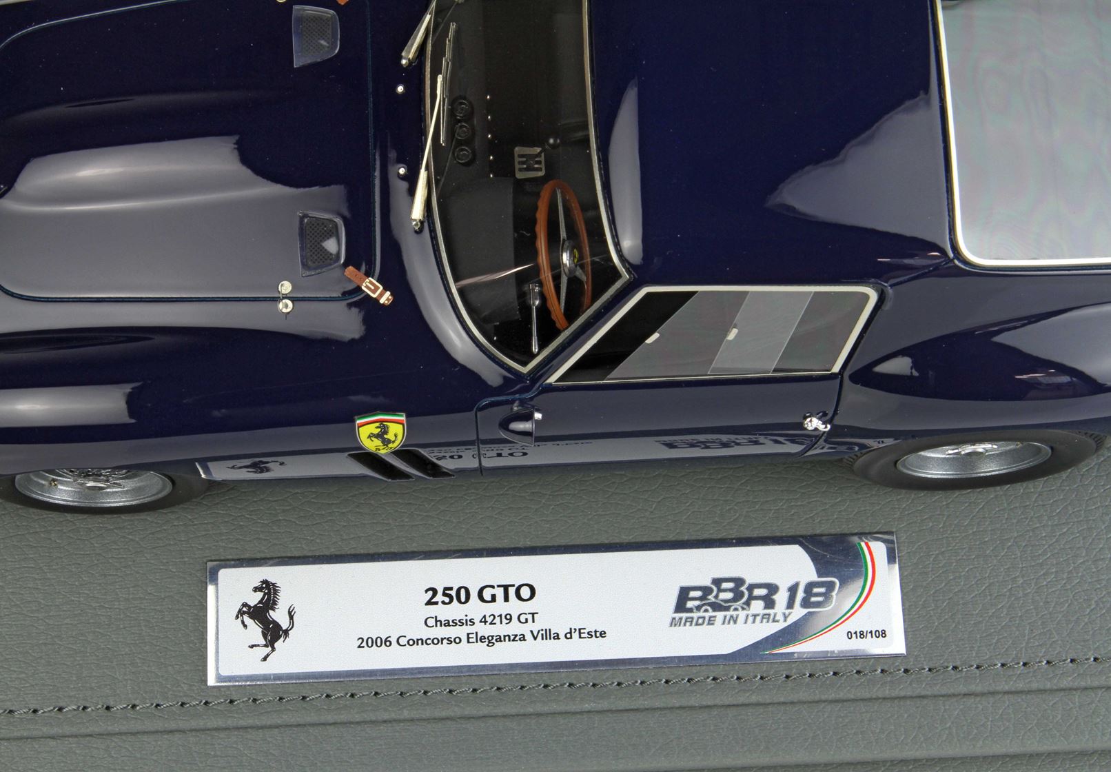 Ferrari 250 GTO - Chassis 4219 GT dark blue - 1:18