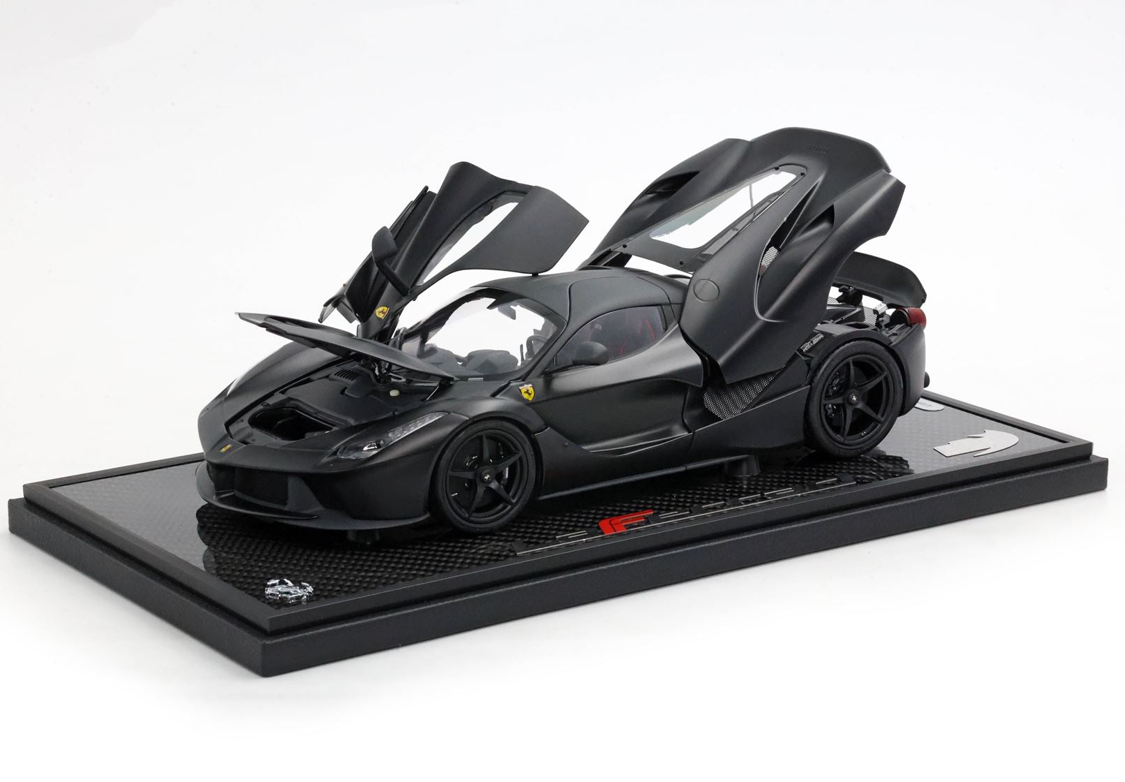 Ferrari LaFerrari - matte black OPEN PARTS - 1:18