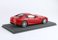 Load image into Gallery viewer, Ferrari 599 GTB - Race Red Cuoio interior - 1:18
