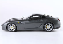 Load image into Gallery viewer, Ferrari 599 GTB - Silverstone Grey black interior - 1:18
