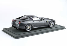 Load image into Gallery viewer, Ferrari 599 GTB - Silverstone Grey black interior - 1:18
