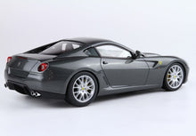 Load image into Gallery viewer, Ferrari 599 GTB - Silverstone Grey black interior - 1:18
