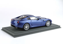 Load image into Gallery viewer, Ferrari 599 GTB - Blu Mirabeau Cuoio interior - 1:18
