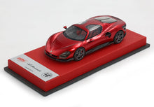 Load image into Gallery viewer, Alfa Romeo 33 Stradale - Red Villa D'Este - 1:43
