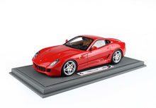 Load image into Gallery viewer, Ferrari 599 GTB - Rosso Corsa - 1:18
